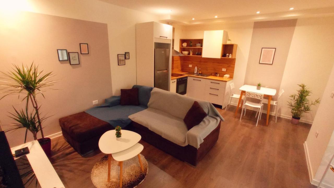 Tirana Apartment Garda 外观 照片